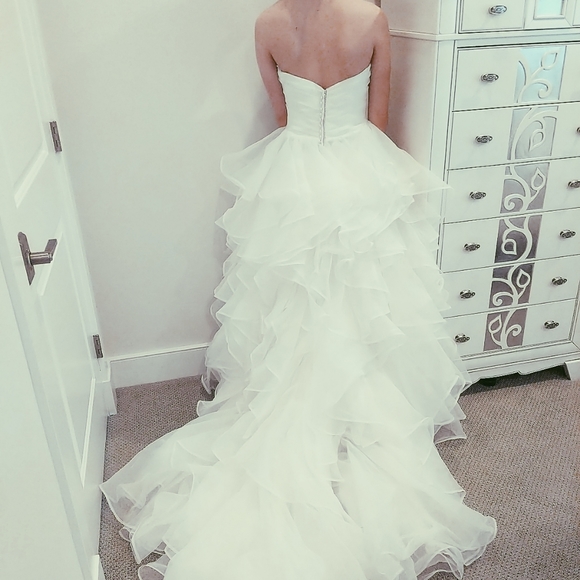 Beautiful Princess Wedding Dress! - Picture 4 of 8